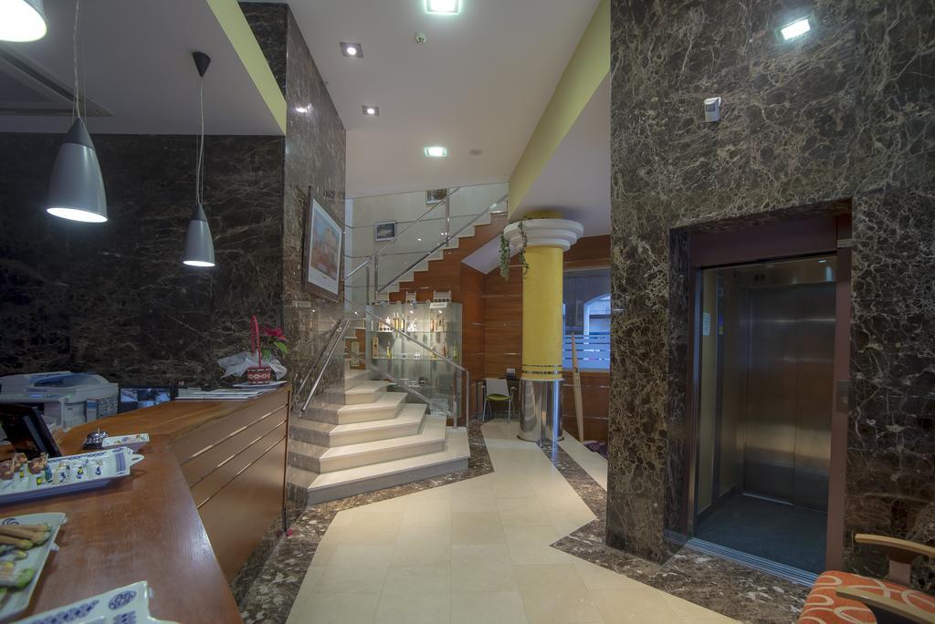 קארבאינו Aparthotel Arenteiro מראה חיצוני תמונה